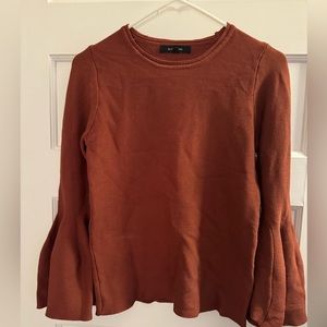 Oliveaceous brown long sleeve with bell sleeve - size M